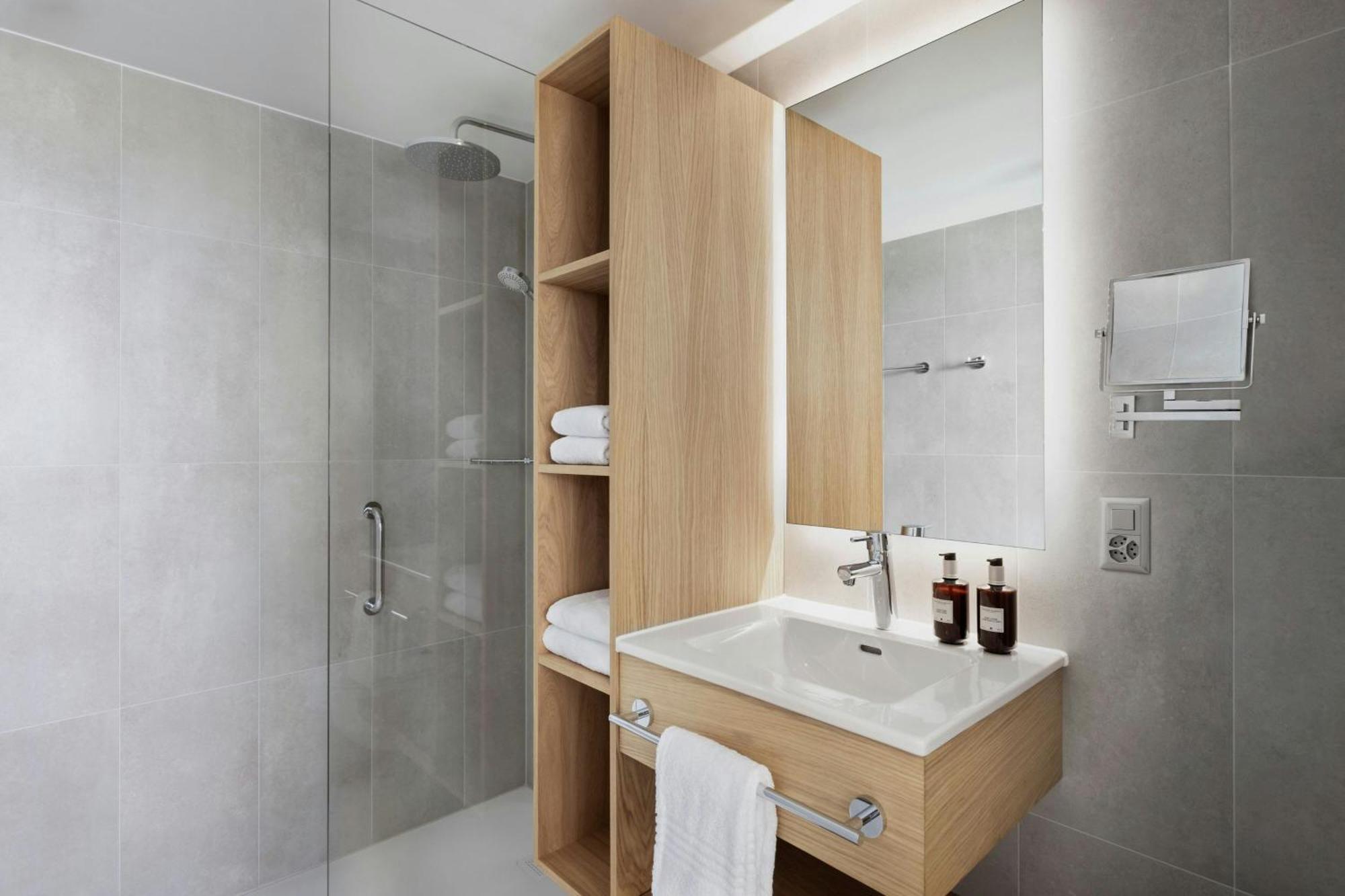 Residence Inn By Marriott Geneva City Nations Esterno foto